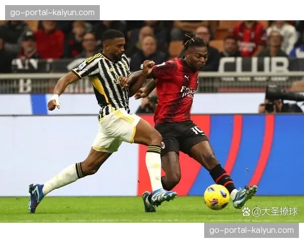 意甲：AC米兰1-0绝杀尤文图斯，锁定欧冠资格